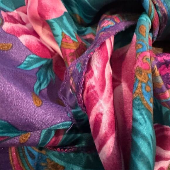 California Miss 1X VTG Floral Kimono Robe 80s/90s Teal Pink Roses Belted READ - Picture 3 of 8